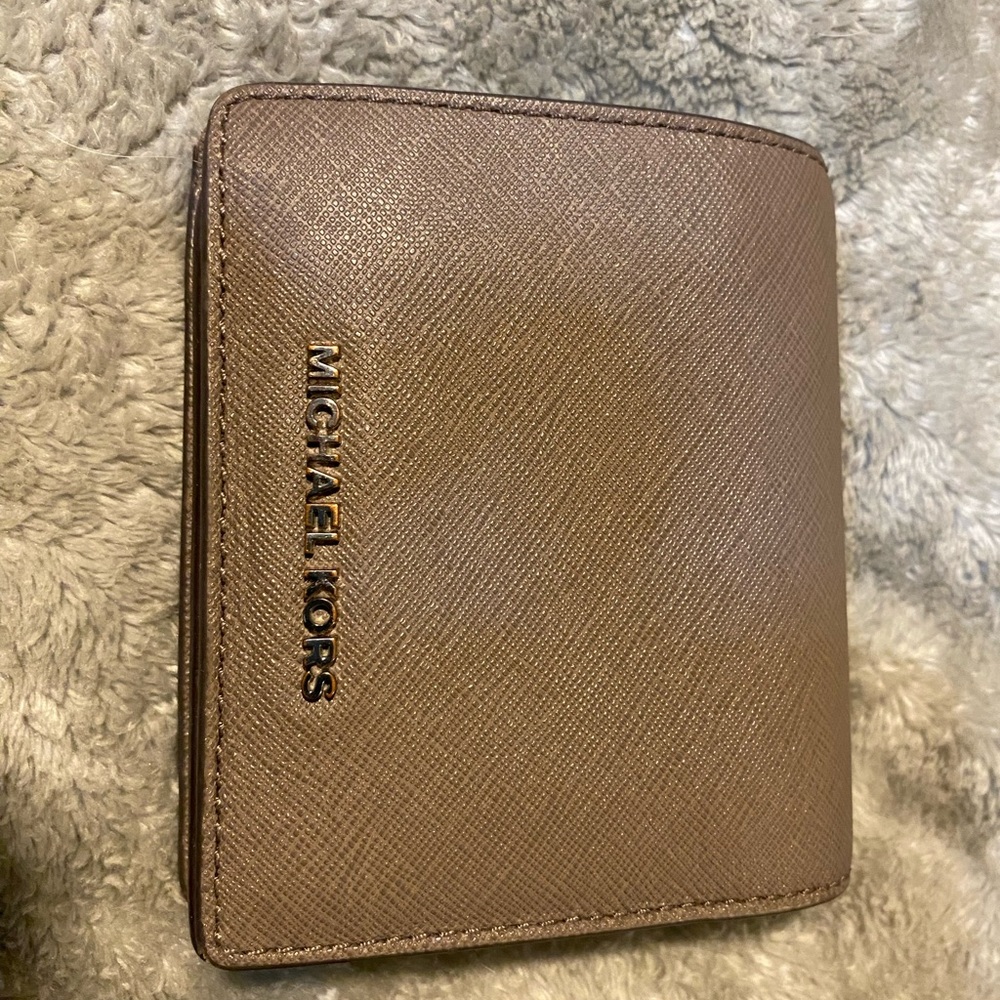 Michael Kors Tan Leather wallet